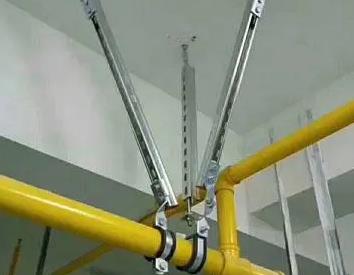 闸阀支撑架的质量要求。价格决定了开州抗震支撑框架的质量。